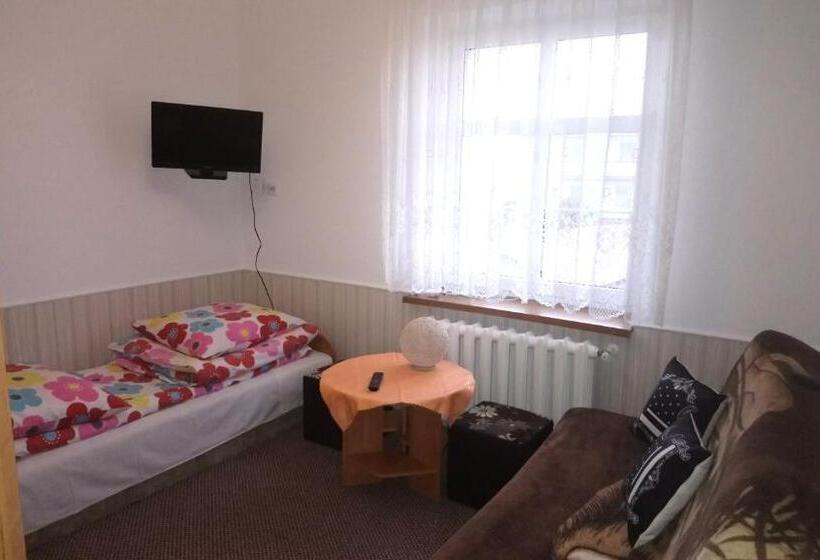 Номер Стандарт, Pokoje Gościnne Strażnica