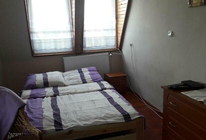 Классический Номер, Zbójnicka Chata
