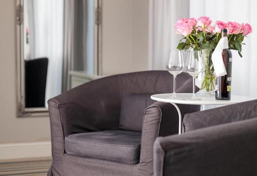 Апартаменты 2 Спальни с Балконом, Villa Astra Baltica