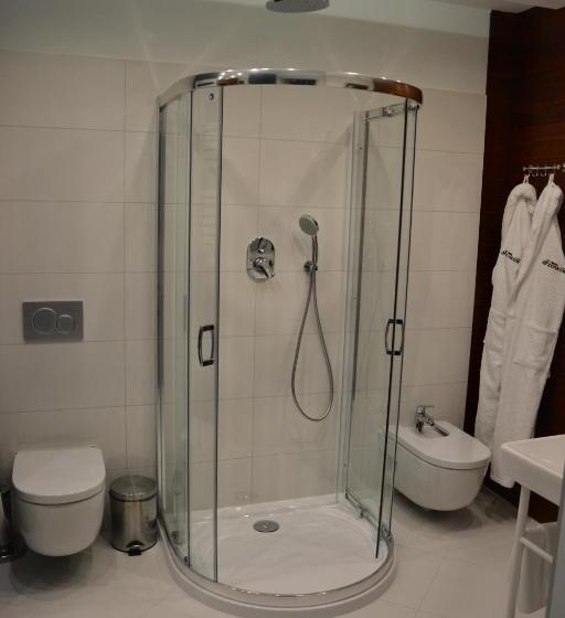Quarto Deluxe, Wosir Drzonków