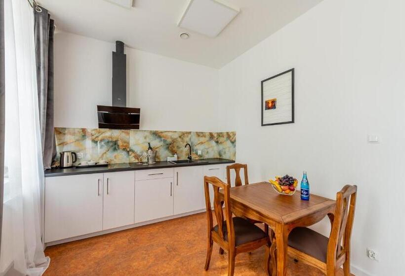 Номер Deluxe, Kamienica Zamenhofa   Apartamenty Na Wynajem