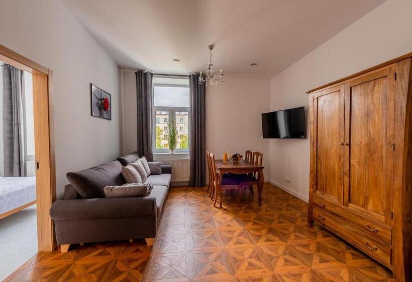 Четырехместный Номер Стандарт, Kamienica Zamenhofa   Apartamenty Na Wynajem