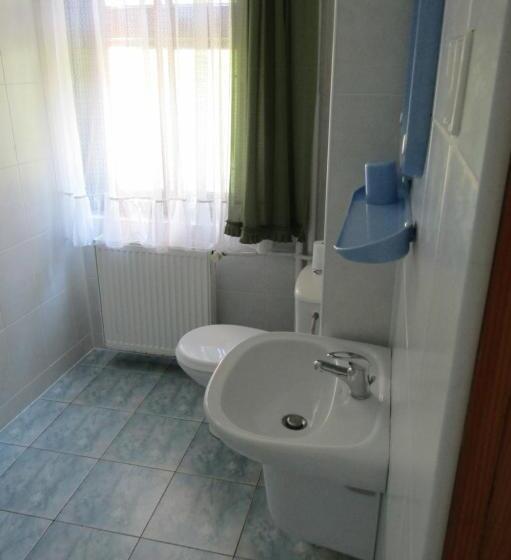 Quarto Familiar, Mylak Bianca