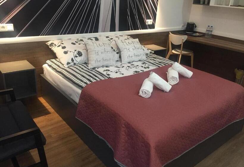 Апартаменты 1 Спальня, Q Apartamenty