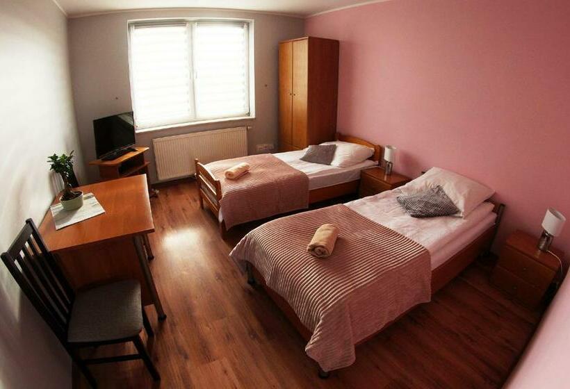 اتاق استاندارد, Motel Wig