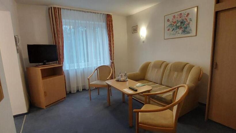 Family Suite, Lila Medical Spa