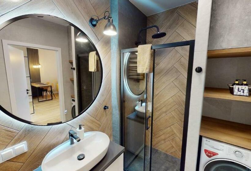 آپارتمان لوکس 1 خوابه, Prince Witold Apartments Near The Market Square 43 Księcia Witolda Street