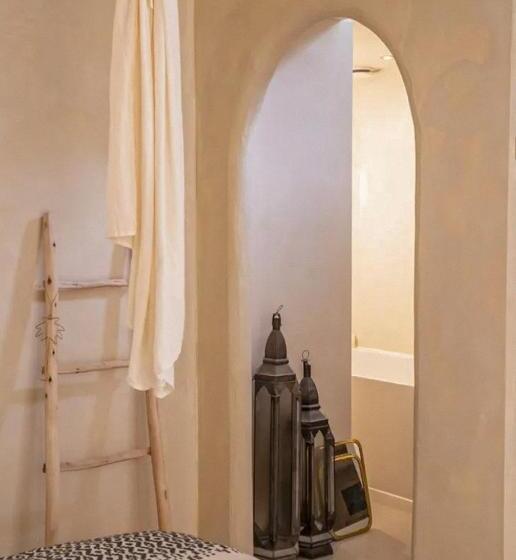 Номер Deluxe, Haert Boutique Wellness Suites City Centre