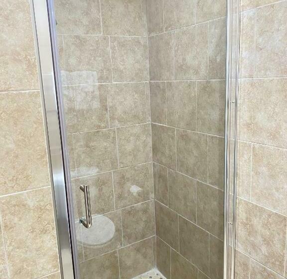 Номер Стандарт, City Center Motel