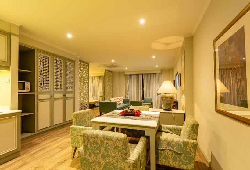 デラックスジュニアスイート, Anantasila Beach Resort Hua Hin