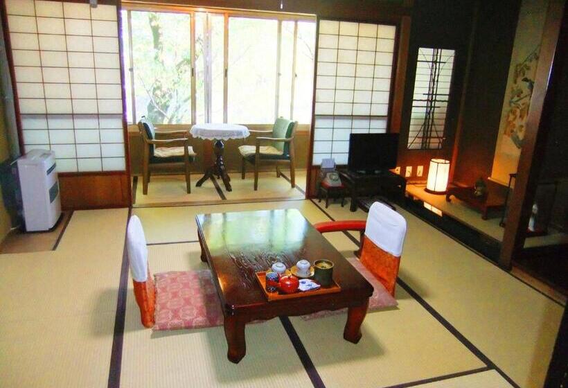 Номер Стандарт, Sumiyoshi Ryokan