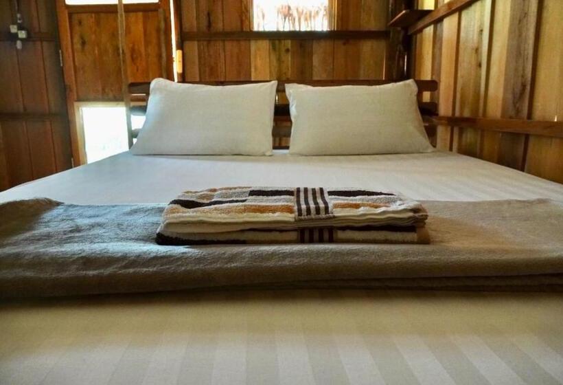 اتاق استاندارد با بالکن, Lily S Riverhouse