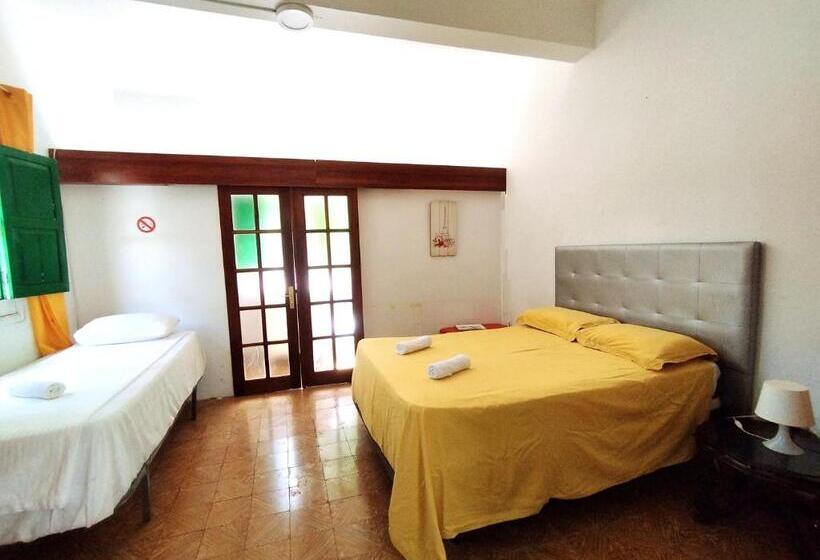 Номер Стандарт Трехместный, La Casita