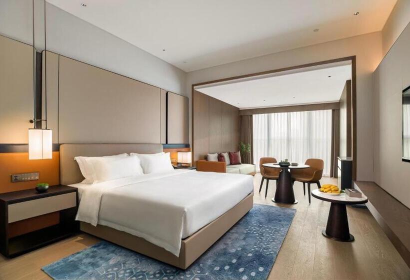 Номер Deluxe Кровать Кинг, Wyndham Grand Plaza Royale Yujia Anhua