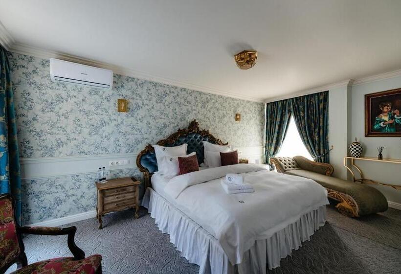 Standard Room with Terrace, Ateneea Luxury Rooms