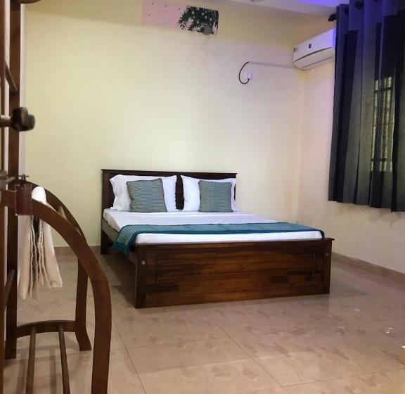 Номер Economy, Amani Lake Resort