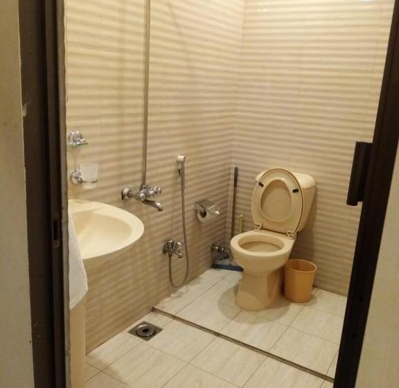 اتاق استاندارد یک نفره, Inn