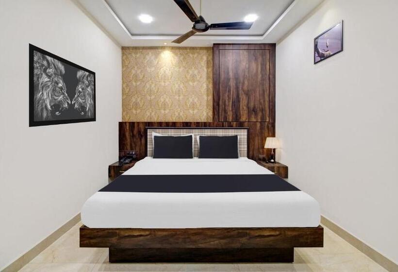 豪华三人间, Super Hotel O Vijayawada Near Railway Station