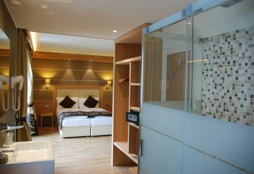 Quarto Superior, Bondi