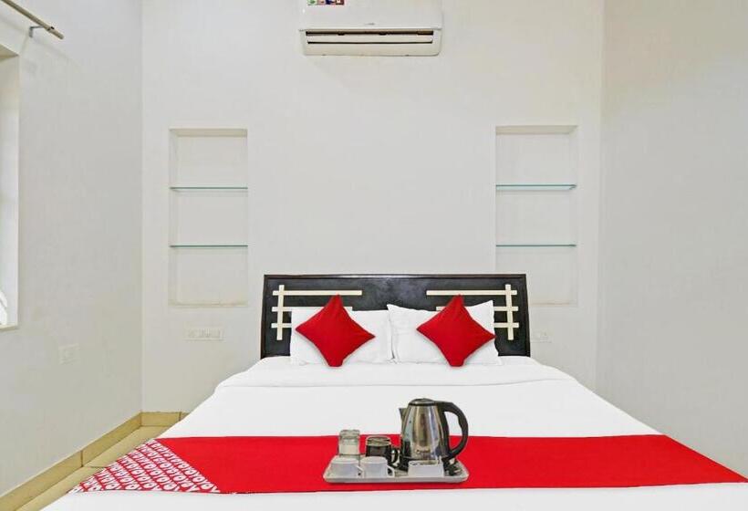 Quarto Triplo Clássico, Flagship Hotel 4 Seasons