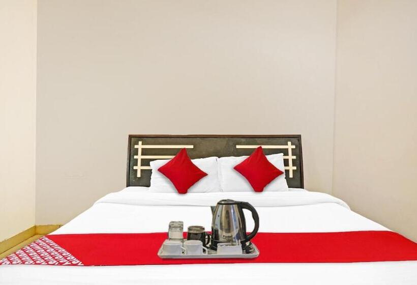 Quarto Triplo Clássico, Flagship Hotel 4 Seasons