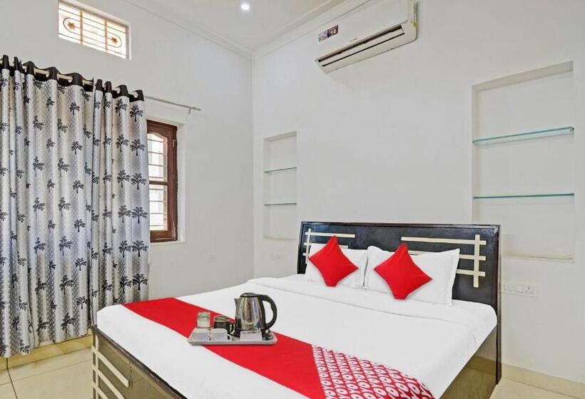 Quarto Triplo Clássico, Flagship Hotel 4 Seasons