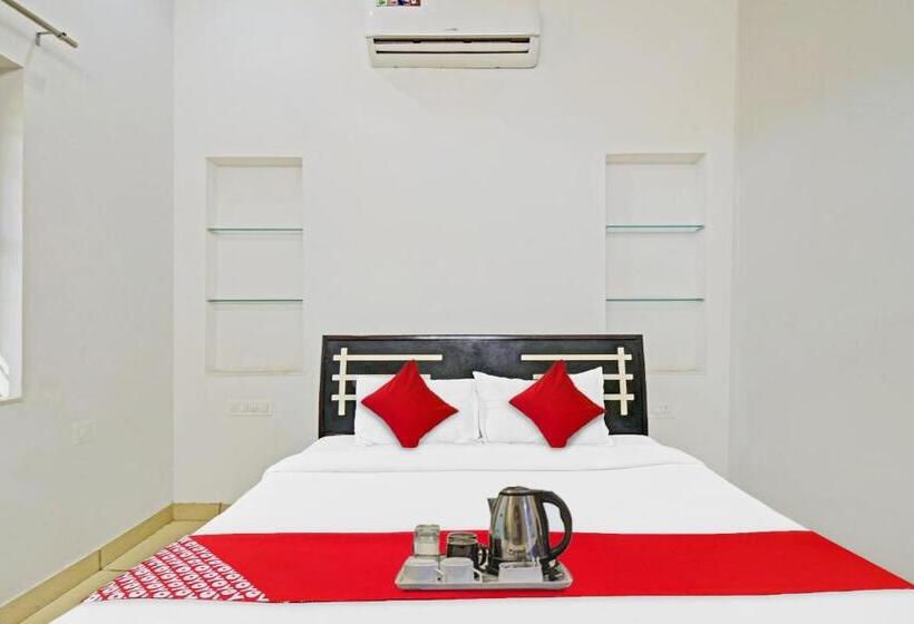 Quarto Triplo Clássico, Flagship Hotel 4 Seasons