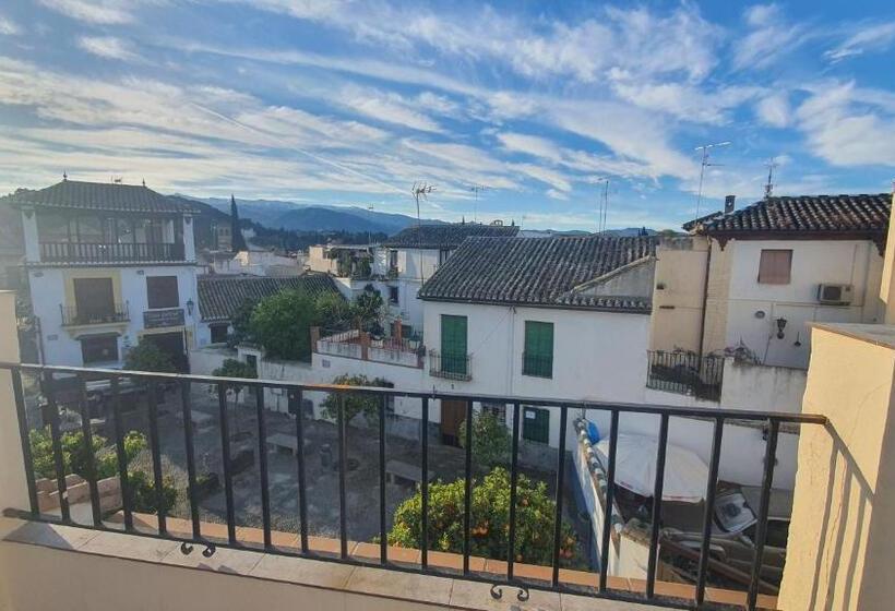 استودیوی لوکس, Casa Morena Mia Apartamentos