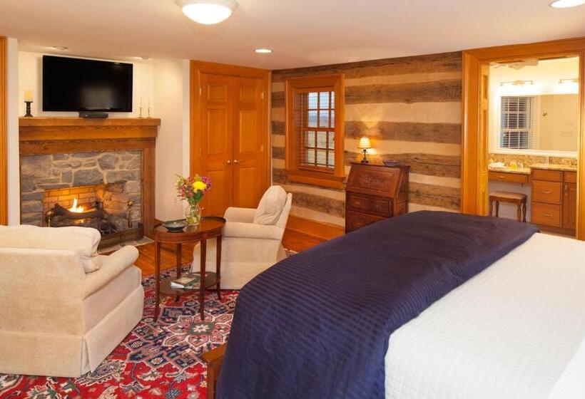 스위트 킹사이즈 침대, Hillbrook Inn & Spa