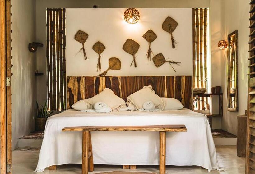 Люкс с Террасой, Casa Chula Hotel Boutique Frente Al Mar