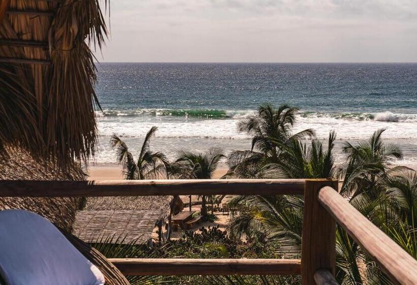 Люкс Повышенной Комфортности, Casa Chula Hotel Boutique Frente Al Mar