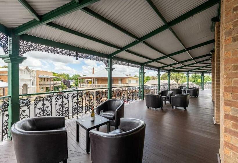 Номер Стандарт Индивидуальный, Grand Western Lodge