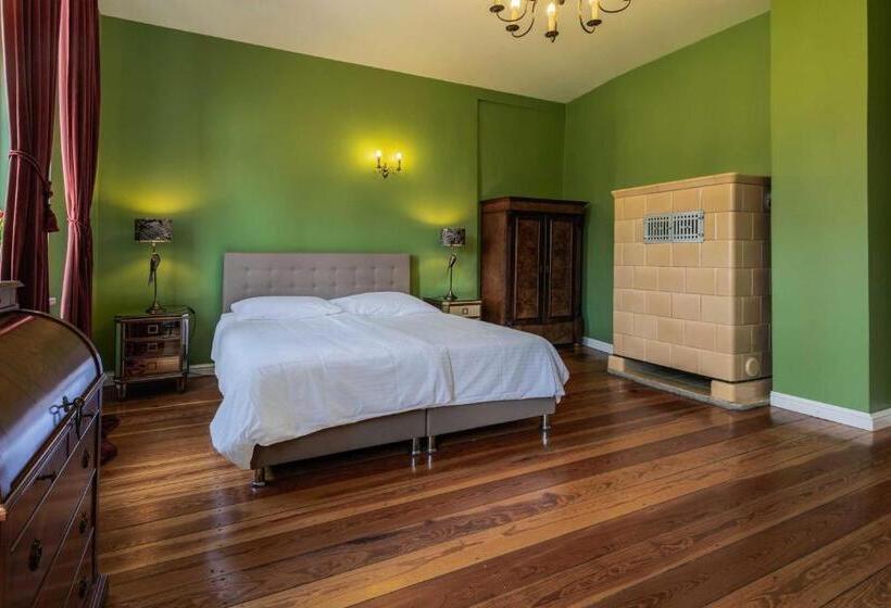Номер Стандарт Трехместный, Schlosshotel Gross Koethel