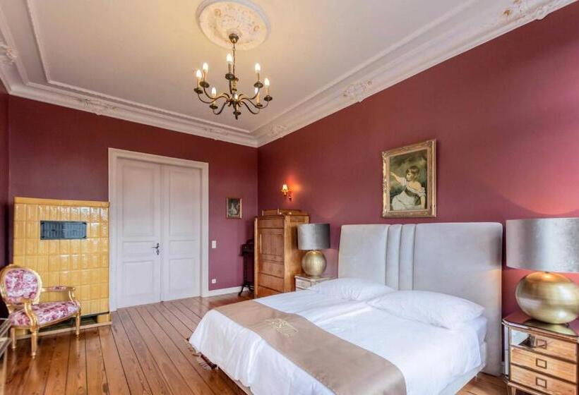 스탠다드 트리플 룸, Schlosshotel Gross Koethel