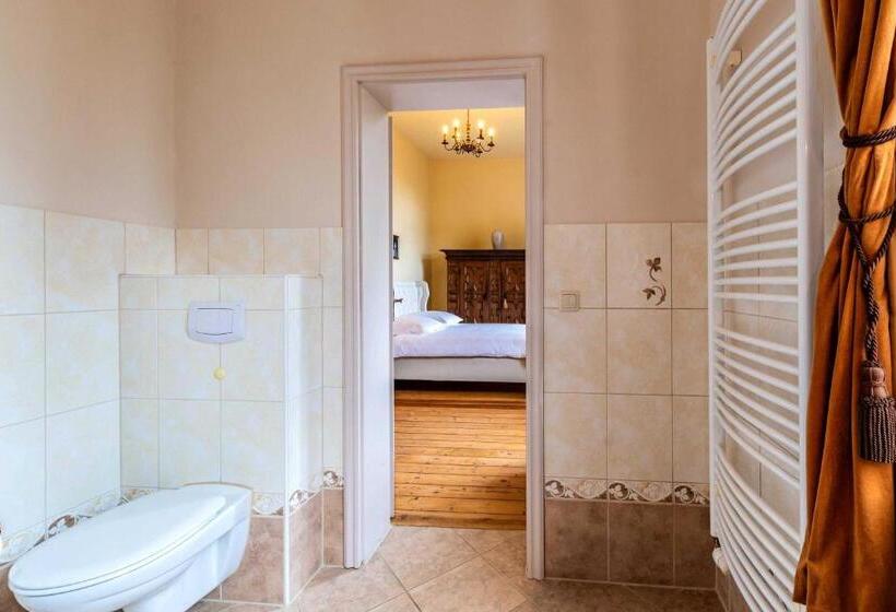 스탠다드 룸, Schlosshotel Gross Koethel