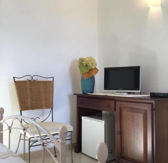 Номер Deluxe с Балконом, Agriturismo Lu Stabbiacciu