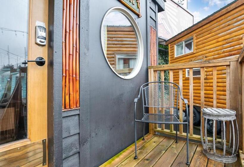 디럭스 스튜디오, Tiny Digs   Hotel Of Tiny Houses