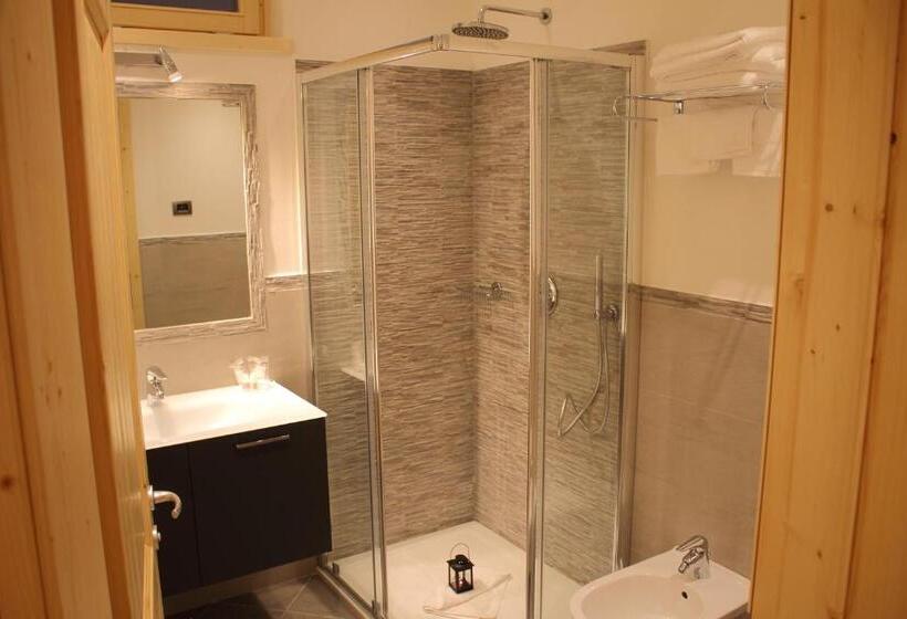 اتاق لوکس, B&b Augusto