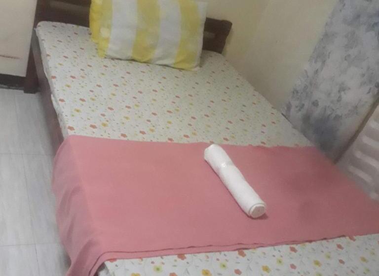 اتاق استاندارد, Cvbnb Guesthouse