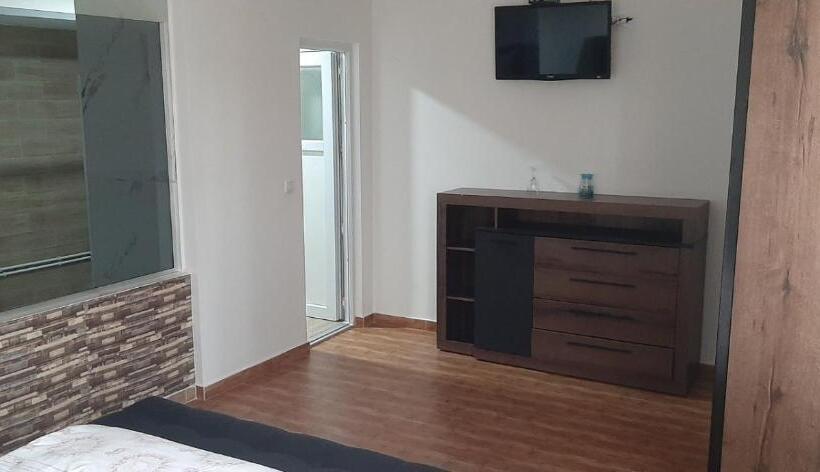 اتاق استاندارد با وان آب گرم, Palma