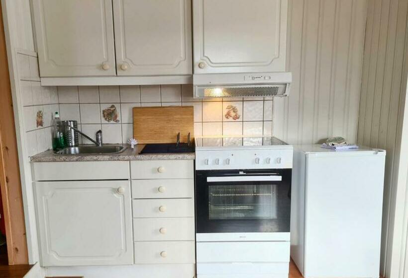 침실 2개 아파트, Lydersen Rorbuer Hostel And Apartments Kvalvika And Rytten