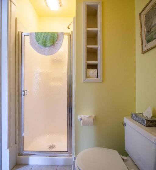 Люкс, Friendly City Inn B&b
