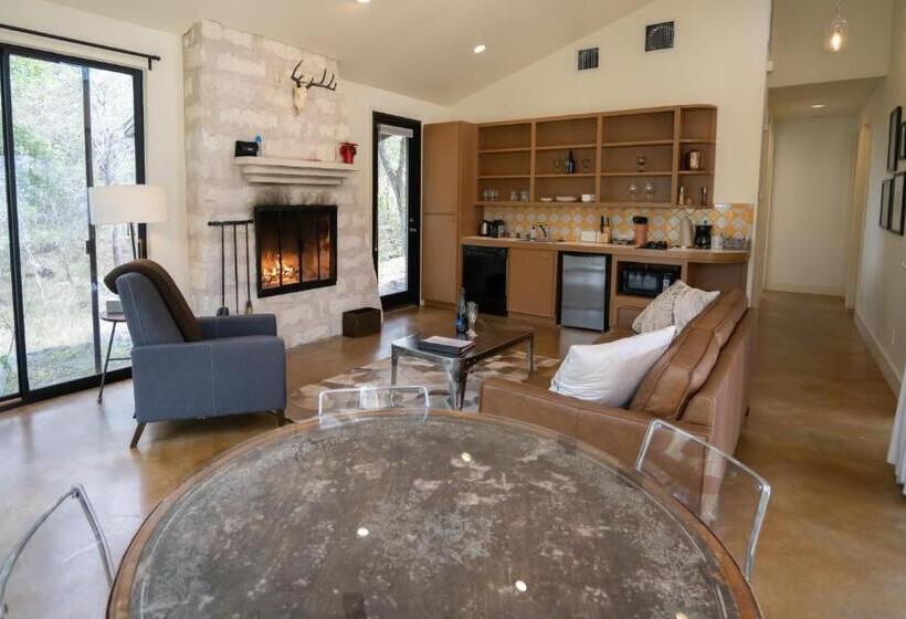 בקתה, Sage Hill Inn & Spa
