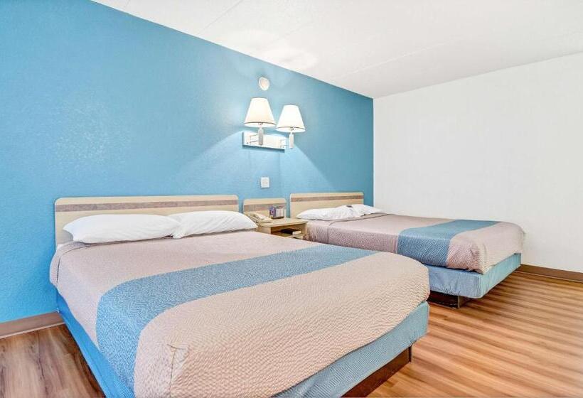 Номер Стандарт, Motel 6 Big Springs, Ne