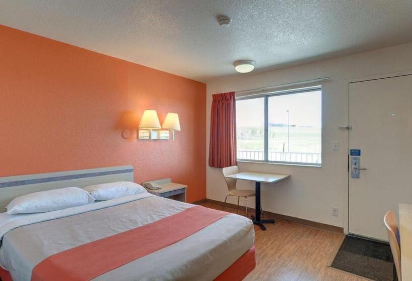 Номер Стандарт, Motel 6 Casper Wy