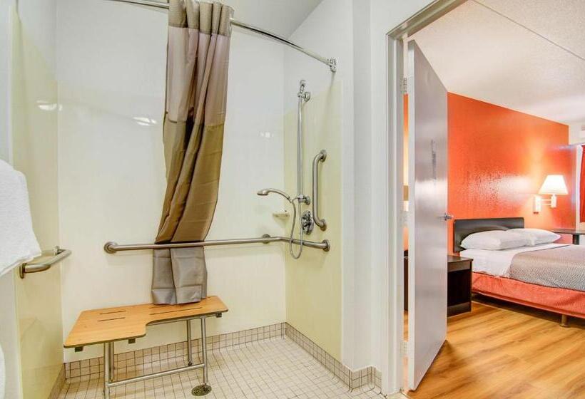 Стандартный Номер Кровать Кинг, Motel 6springfield, Mo  North