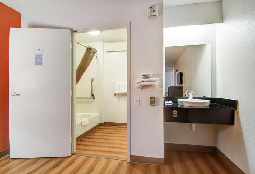Номер Стандарт Адаптированный для Инвалидов, Motel 6springfield, Mo  North