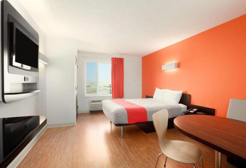 Номер Стандарт Адаптированный для Инвалидов, Motel 6swift Current, Sk