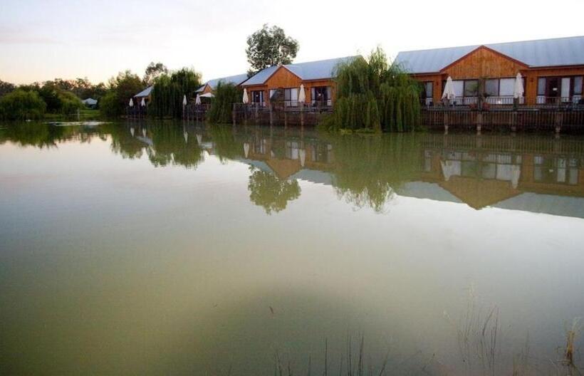 Студио Стандарт с Балконом, Perricoota Vines Retreat