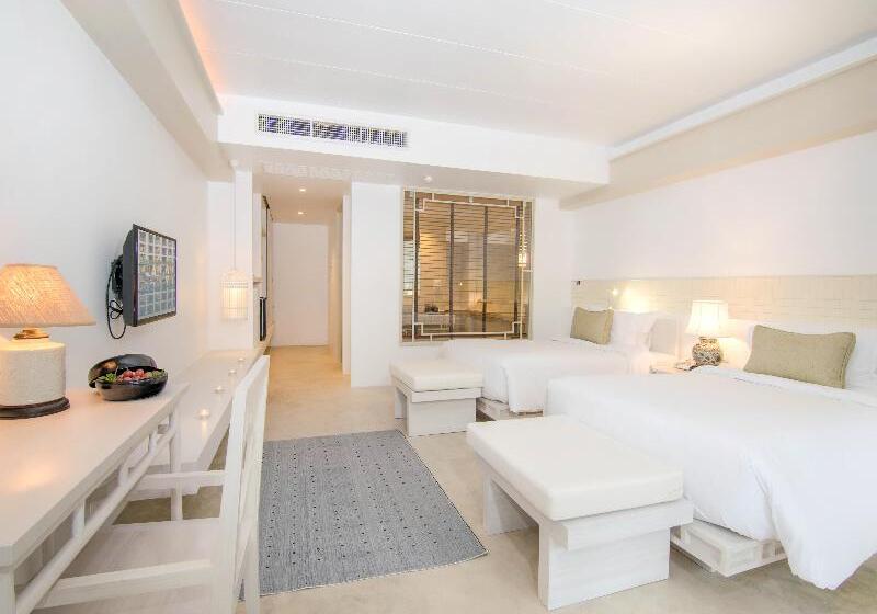 اتاق لوکس, Awa Resort Koh Chang